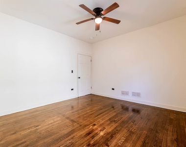 7411 S Kimbark Avenue - Photo Thumbnail 11