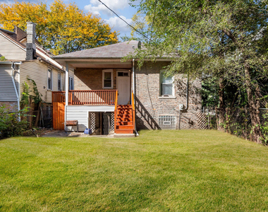 7411 S Kimbark Avenue - Photo Thumbnail 24