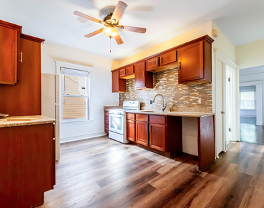 7411 S Kimbark Avenue - Photo Thumbnail 16