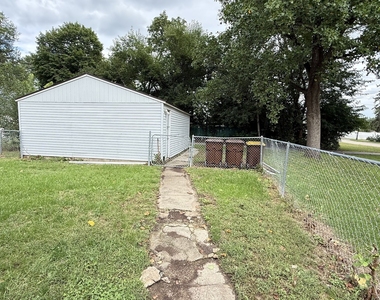 2642 Hanson Street - Photo Thumbnail 15