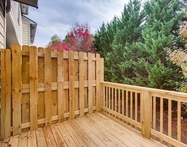 433 Heritage Park Trace - Photo Thumbnail 15