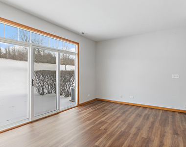 2276 Flagstone Lane - Photo Thumbnail 4