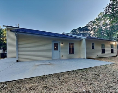 3920 Carlton Cove Court - Photo Thumbnail 17
