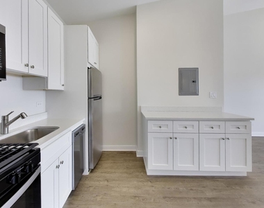 8324 Grand Avenue - Photo Thumbnail 4
