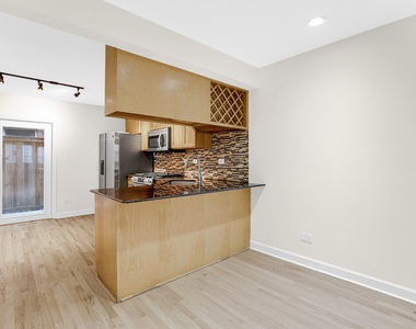 601 South Boulevard - Photo Thumbnail 11
