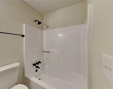 2351 Boone Place - Photo Thumbnail 14