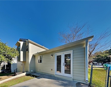 2351 Boone Place - Photo Thumbnail 15