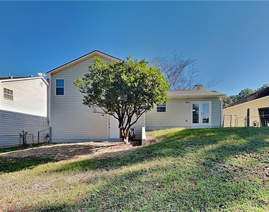 2351 Boone Place - Photo Thumbnail 16