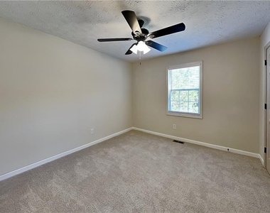 2351 Boone Place - Photo Thumbnail 11