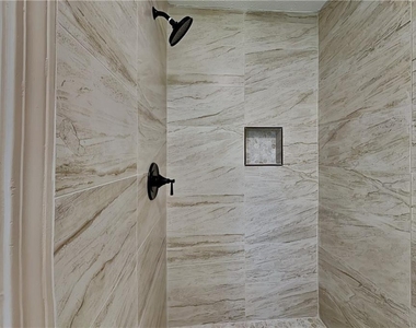 2351 Boone Place - Photo Thumbnail 9