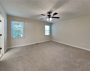 2351 Boone Place - Photo Thumbnail 6