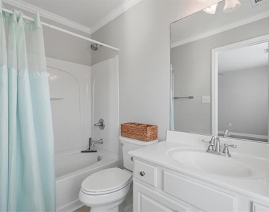 4428 Grove Field Park - Photo Thumbnail 24