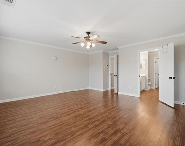 4428 Grove Field Park - Photo Thumbnail 26