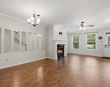 4428 Grove Field Park - Photo Thumbnail 11
