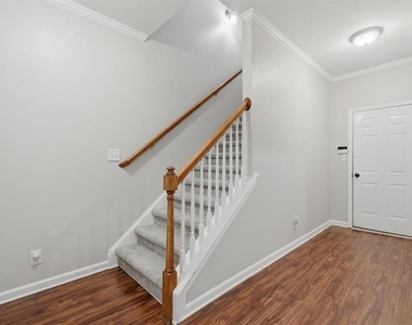4428 Grove Field Park - Photo Thumbnail 31