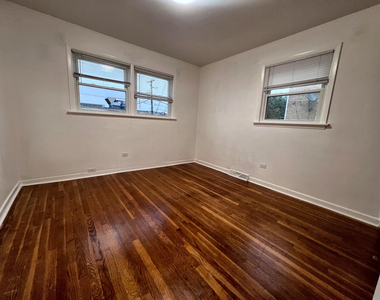 7216 W Crain Street - Photo Thumbnail 16