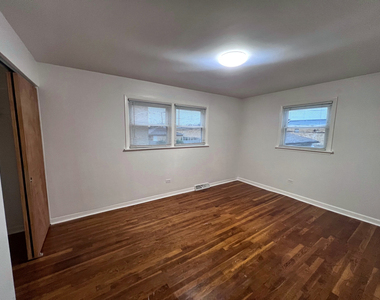 7216 W Crain Street - Photo Thumbnail 14