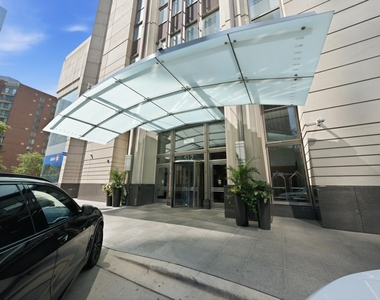 512 N Mcclurg Court - Photo Thumbnail 17
