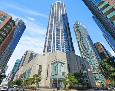 512 N Mcclurg Court - Photo Thumbnail 1