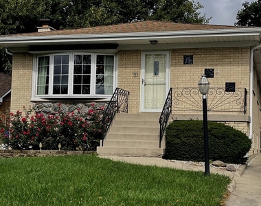 569 W Crockett Avenue - Photo Thumbnail 14