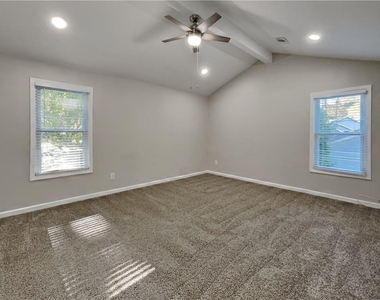 2460 Wagon Trace - Photo Thumbnail 7