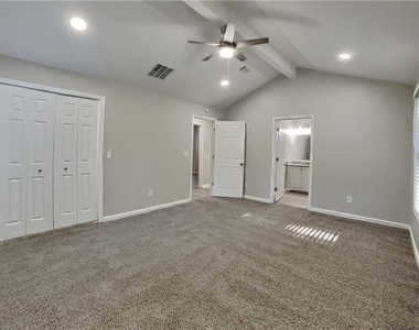 2460 Wagon Trace - Photo Thumbnail 6