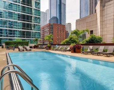 505 N Mcclurg Court - Photo Thumbnail 20