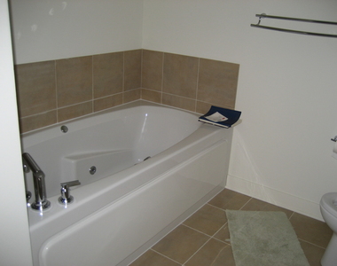 505 N Mcclurg Court - Photo Thumbnail 9