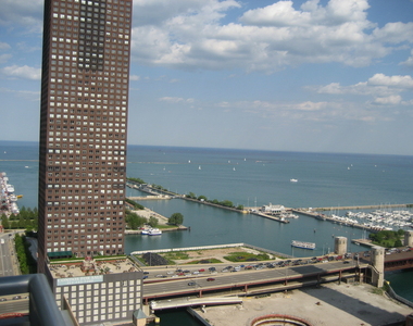 505 N Mcclurg Court - Photo Thumbnail 1
