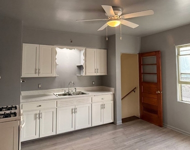 307 N Raynor Avenue - Photo Thumbnail 5