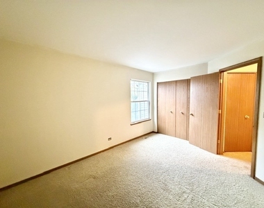 752 Ripple Brook Court - Photo Thumbnail 13