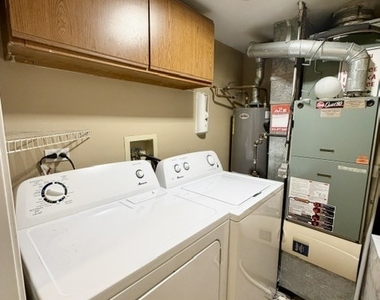752 Ripple Brook Court - Photo Thumbnail 11
