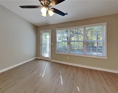 281 Bainbridge Circle - Photo Thumbnail 1