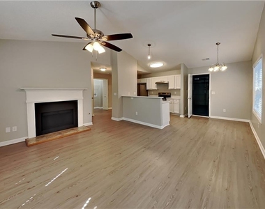 281 Bainbridge Circle - Photo Thumbnail 2