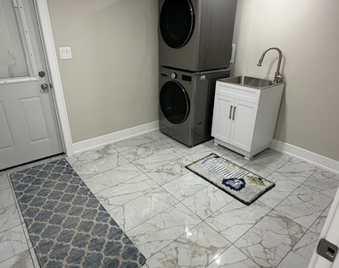 966 S Iowa Avenue - Photo Thumbnail 17