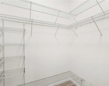 865 Hall Street Nw - Photo Thumbnail 13