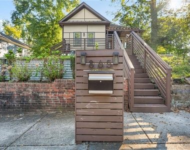 865 Hall Street Nw - Photo Thumbnail 19