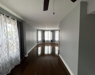 6841 S Hermitage Avenue - Photo Thumbnail 1