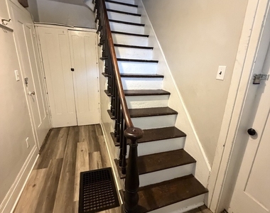 428 W High Street - Photo Thumbnail 1