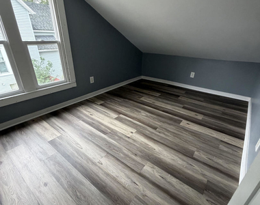 428 W High Street - Photo Thumbnail 10