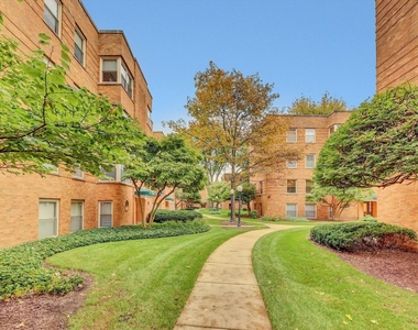 4935 N Wolcott Avenue - Photo Thumbnail 19