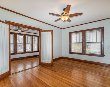 247 W Palatine Road - Photo Thumbnail 2