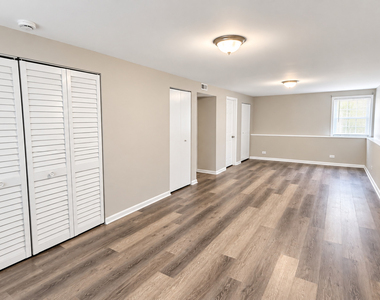 248 Waverly Drive - Photo Thumbnail 9