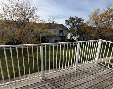 351 Meadow Green Lane - Photo Thumbnail 11