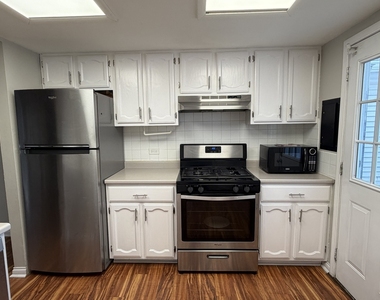 351 Meadow Green Lane - Photo Thumbnail 3