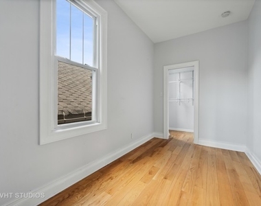 2020 W 23rd Street - Photo Thumbnail 4