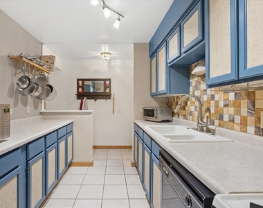 2720 Mitchell Drive - Photo Thumbnail 6
