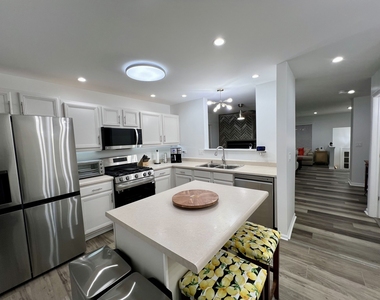 113 W Big Horn Drive - Photo Thumbnail 4