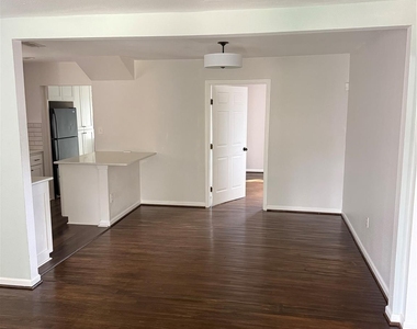 1406 Kirwin Street - Photo Thumbnail 1
