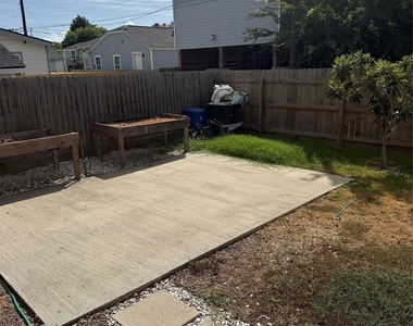 1406 Kirwin Street - Photo Thumbnail 9
